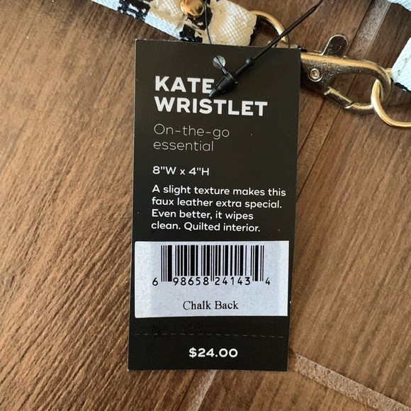 COPY - BRAND NEW KATE WRISTLET from SCOUT. Black and white stripes w/white quil… - Picture 6 of 6